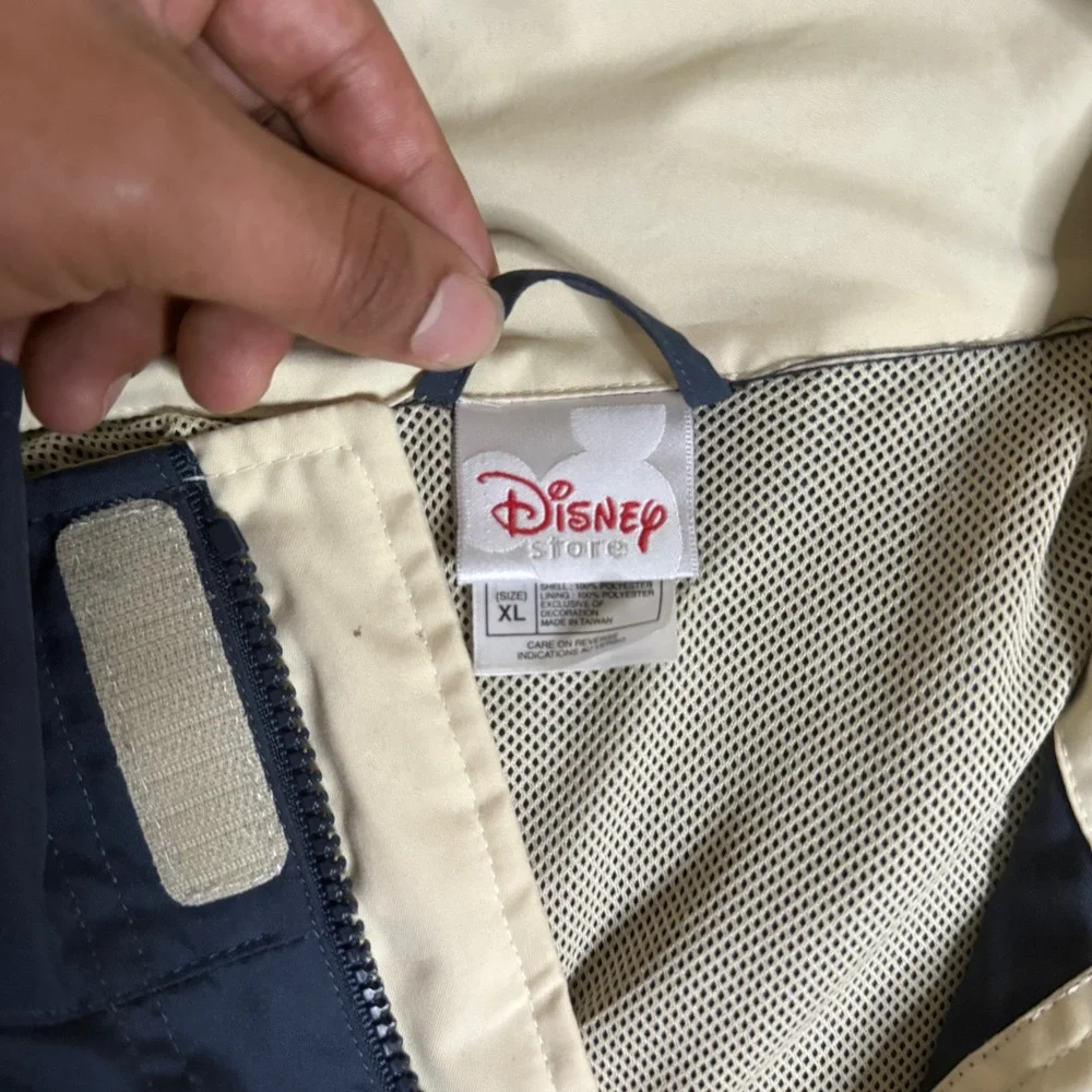 Disney Store Anorak Jacket Men XL Blue Tigger T68 Zip Off Sleeve Windbreaker